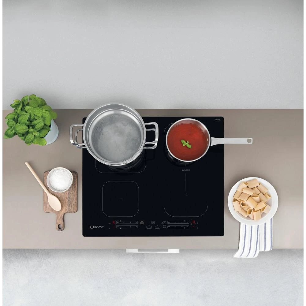 INDESIT | Kaitlentė | IB 65B60 NE | Indukcija | Degiklių / virimo zonų skaičius 4 | Palieskite | Laikmatis | Juodas