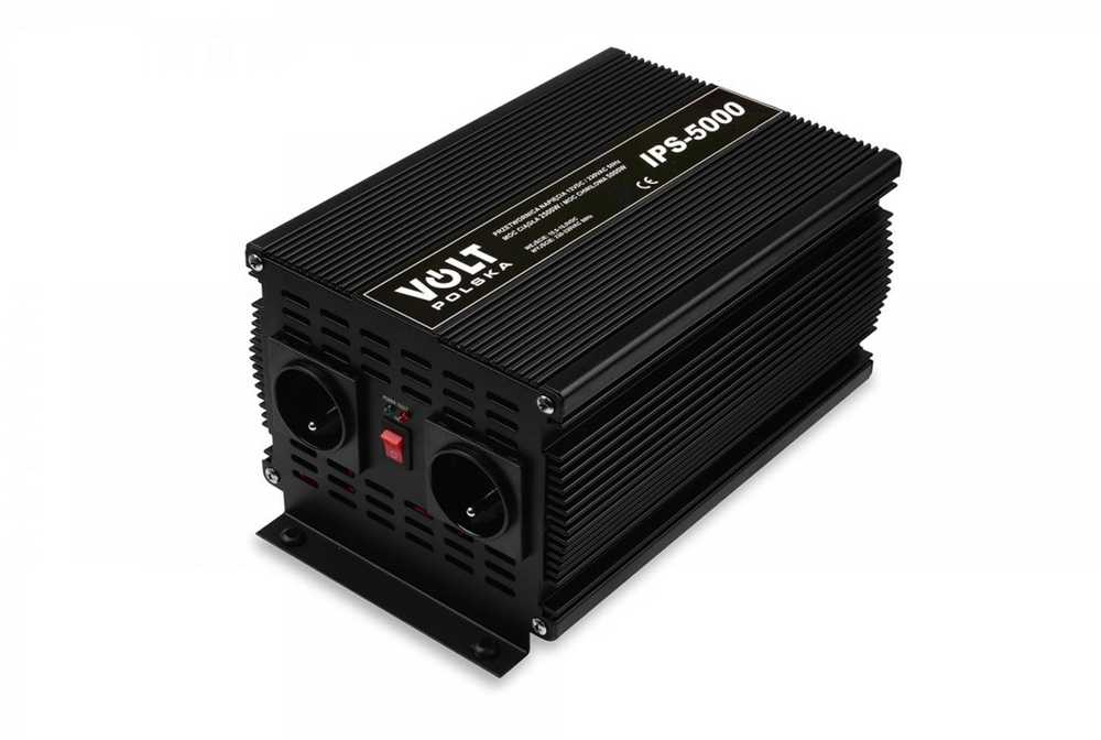 VOLT POLSKA IPS-5000 KONVERTERIS 12V / 230V 2500/5000 W