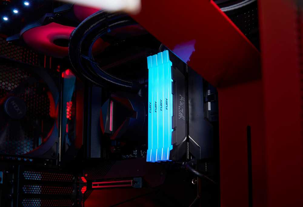 RAM „Kingston KF436C16RB2AK2/16“ 16 GB 3600 MT/s DDR4 CL16 DIMM (2 vnt. rinkinys) FURY Renegade RGB | „Kingston“