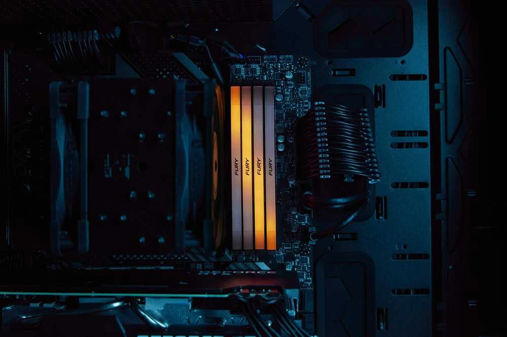 RAM Kingston KF436C16RB12A/16 16GB 3600MT/s DDR4 CL16 DIMM 1Gx8 FURY Renegade RGB | Kingston