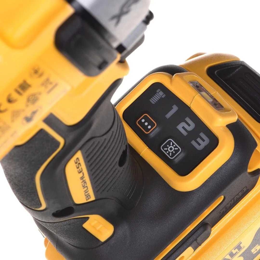 Smūginis veržliasukis DeWalt DCF892P2T-QW; 18 V; 2x5,0 Ah akum.