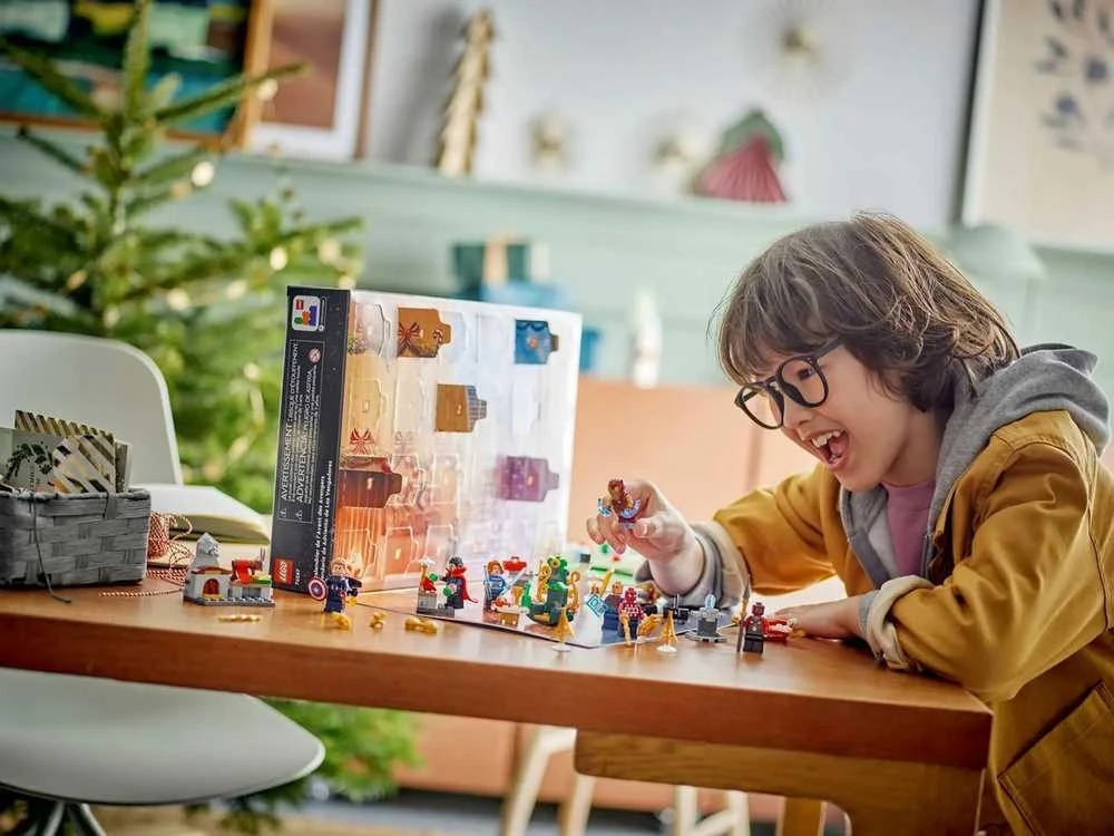 LEGO® Super Heroes Keršytojų advento kalendorius (76267)
