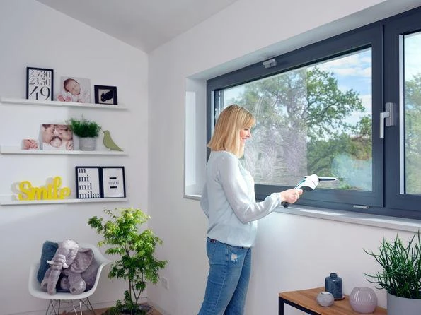 Leifheit 51030 elektrinis langų valytuvas Baltas