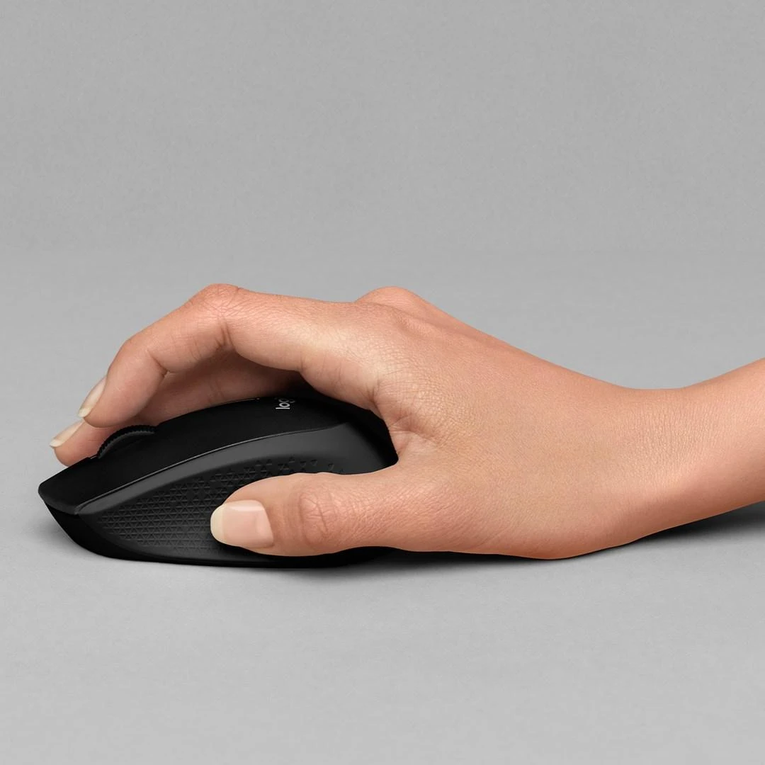 Tyli belaidė optinė pelė Logitech B330, Juoda