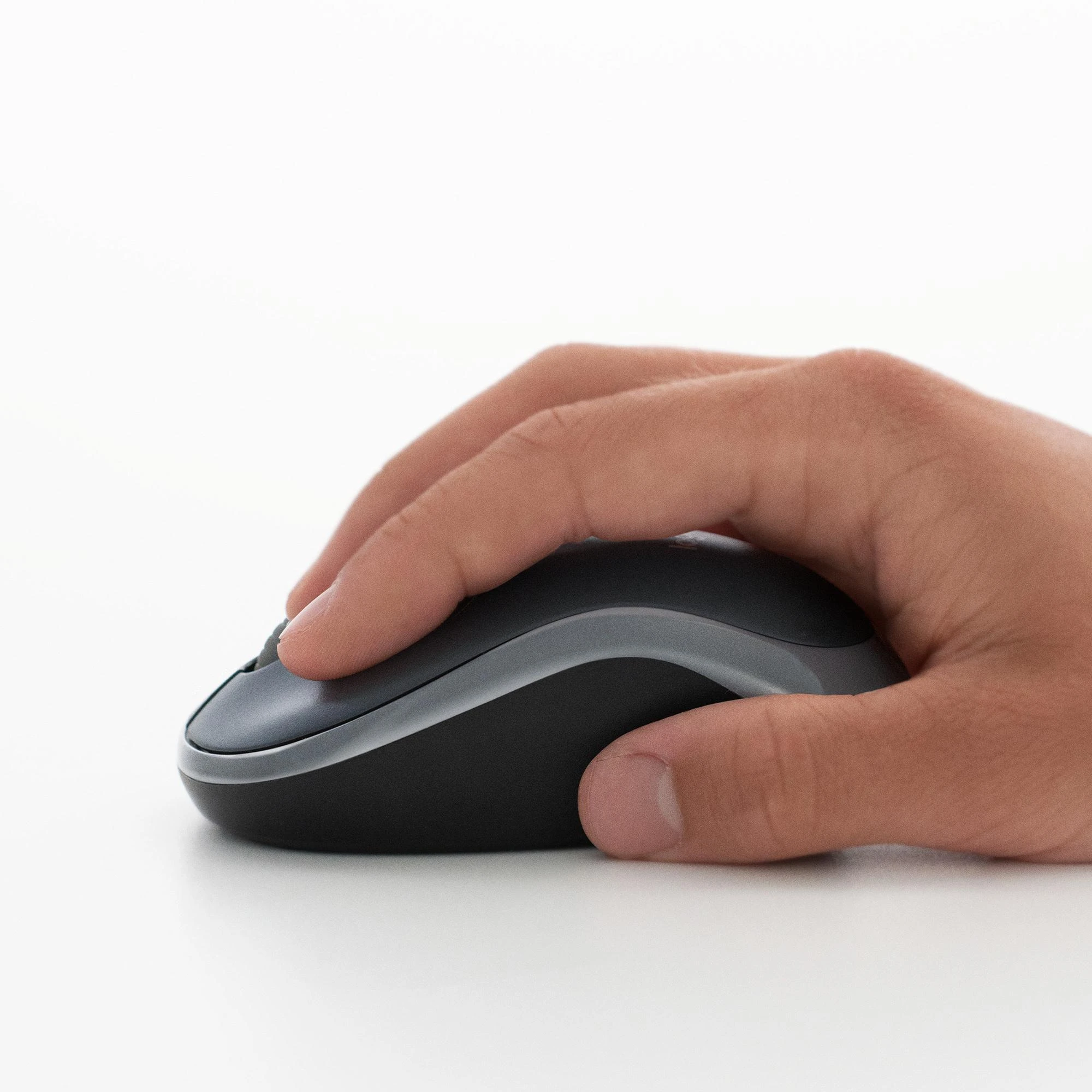 Bevielė pelė Logitech M185. Raudona