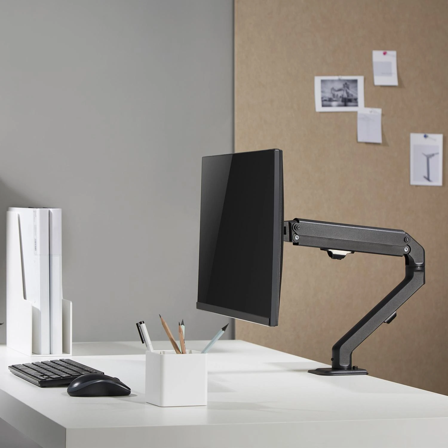 Maclean universalus monitoriaus stalo laikiklis, dujinė spyruoklė 17 "-35" 8kg, VESA 75x75,100x100, MC-906