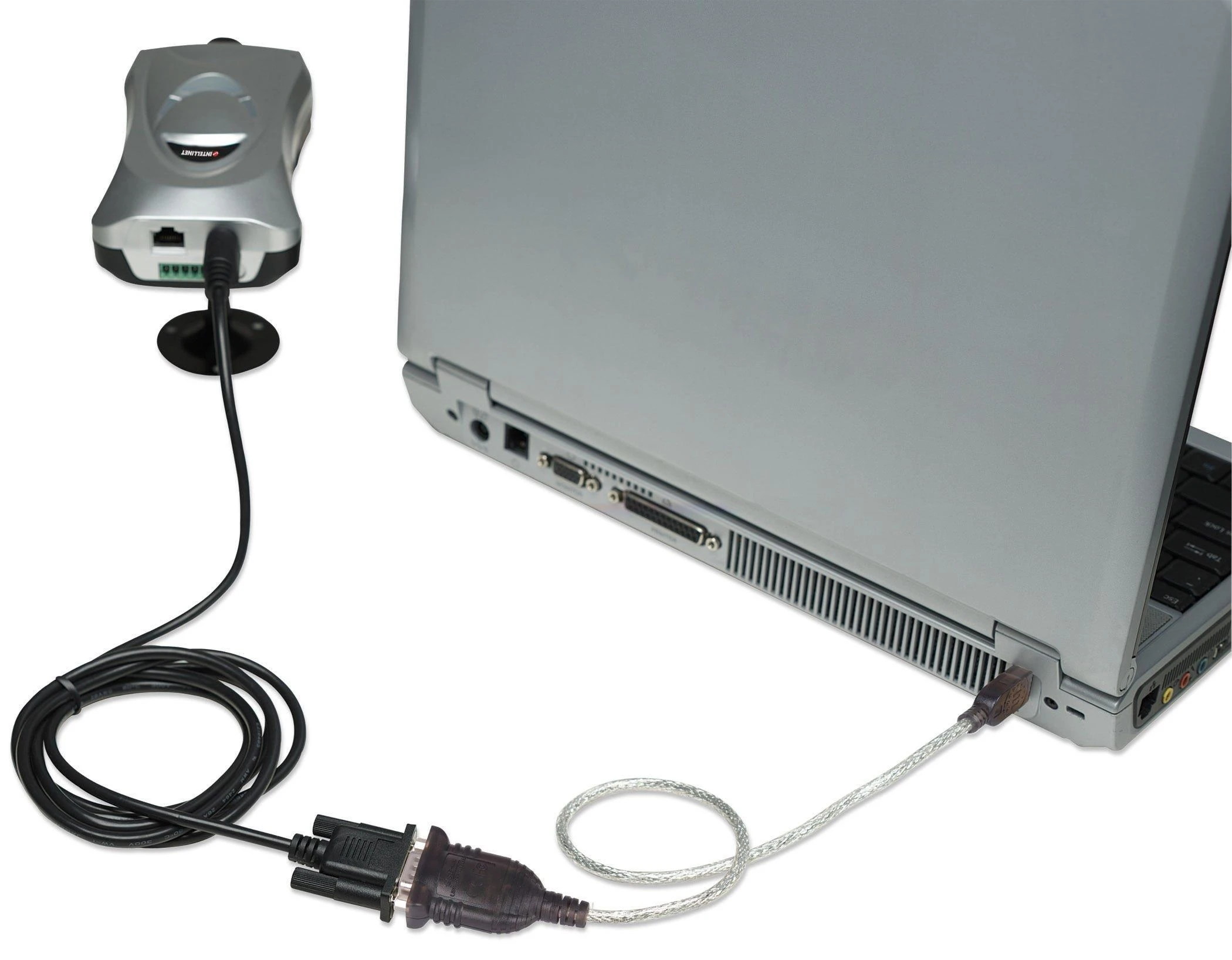 StarTech Intracom MANHATTAN USB į serijinį keitiklį jungia vieną serijinį įrenginį prie USB prievado lizdinės plokštelės