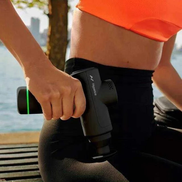 Masažo pistoletas Hyperice Hypervolt GO 2, Juodas