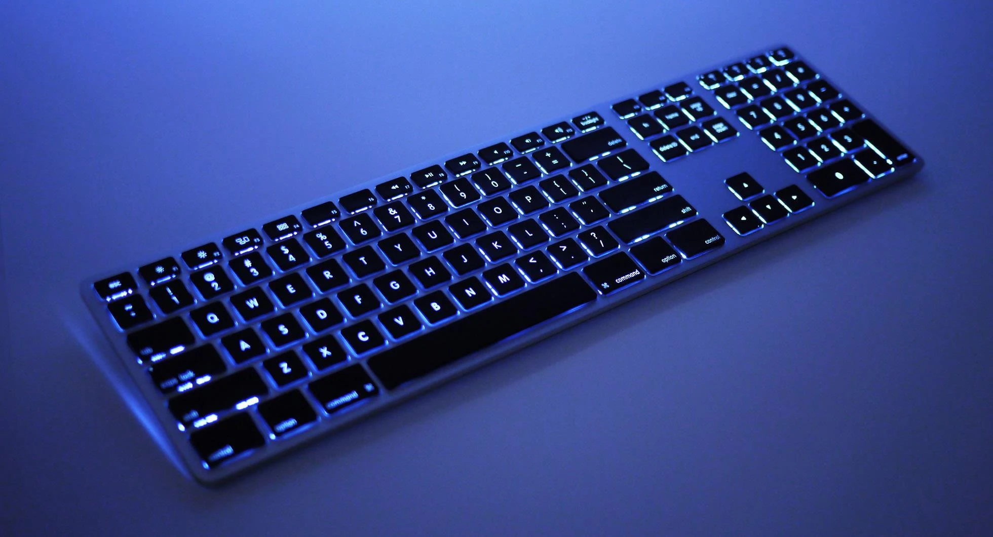 Matias Klaviatūra aliuminis Mac bluetooth apšvietimas Kosminė pilka