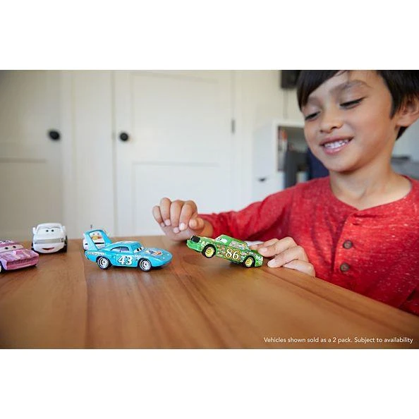 Mattel CARS 3 dviejų automodelių rinkinys Die Cast, DXV99