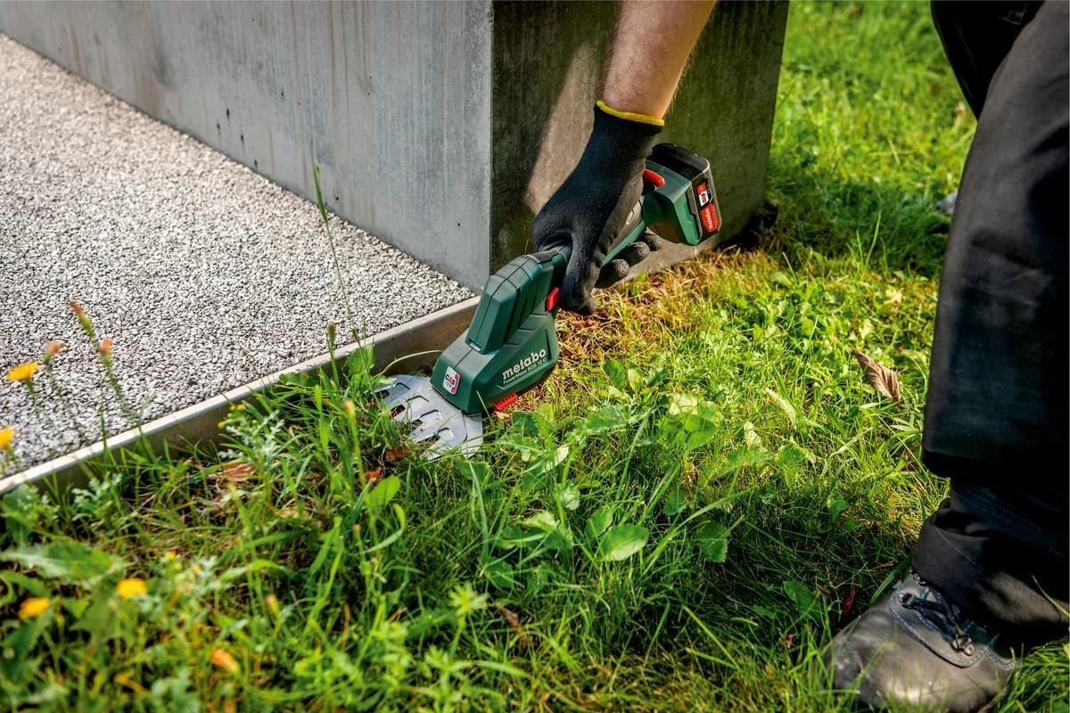 Metabo žolės ir krūmų žirklės SGS 18 LTX Q, 11.5 cm, 18 V, Li-Ion, be akumuliatoriaus ir kroviklio