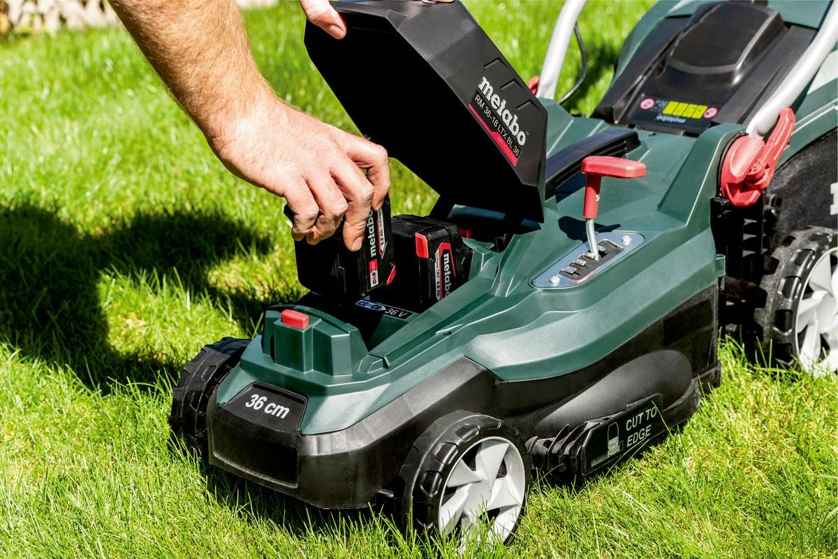 Akumuliatorinės vejapjovės RM 36-18 LTX BL 36, korpusas, Metabo
