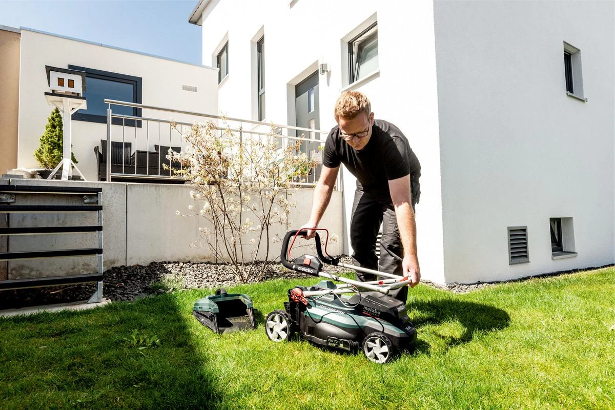 Akumuliatorinės vejapjovės RM 36-18 LTX BL 36, korpusas, Metabo