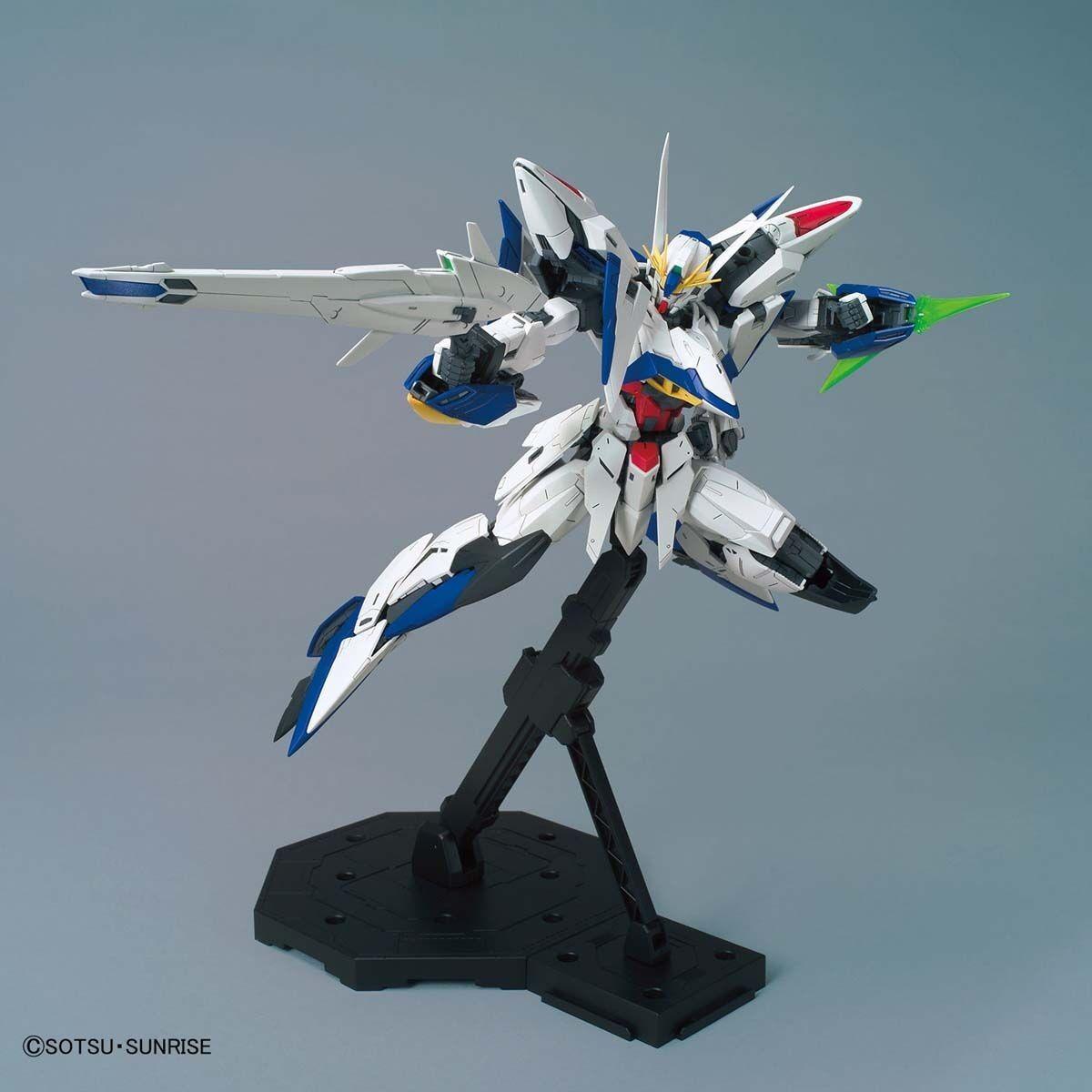 Bandai MG 1/100 ECLIPSE GUNDAM