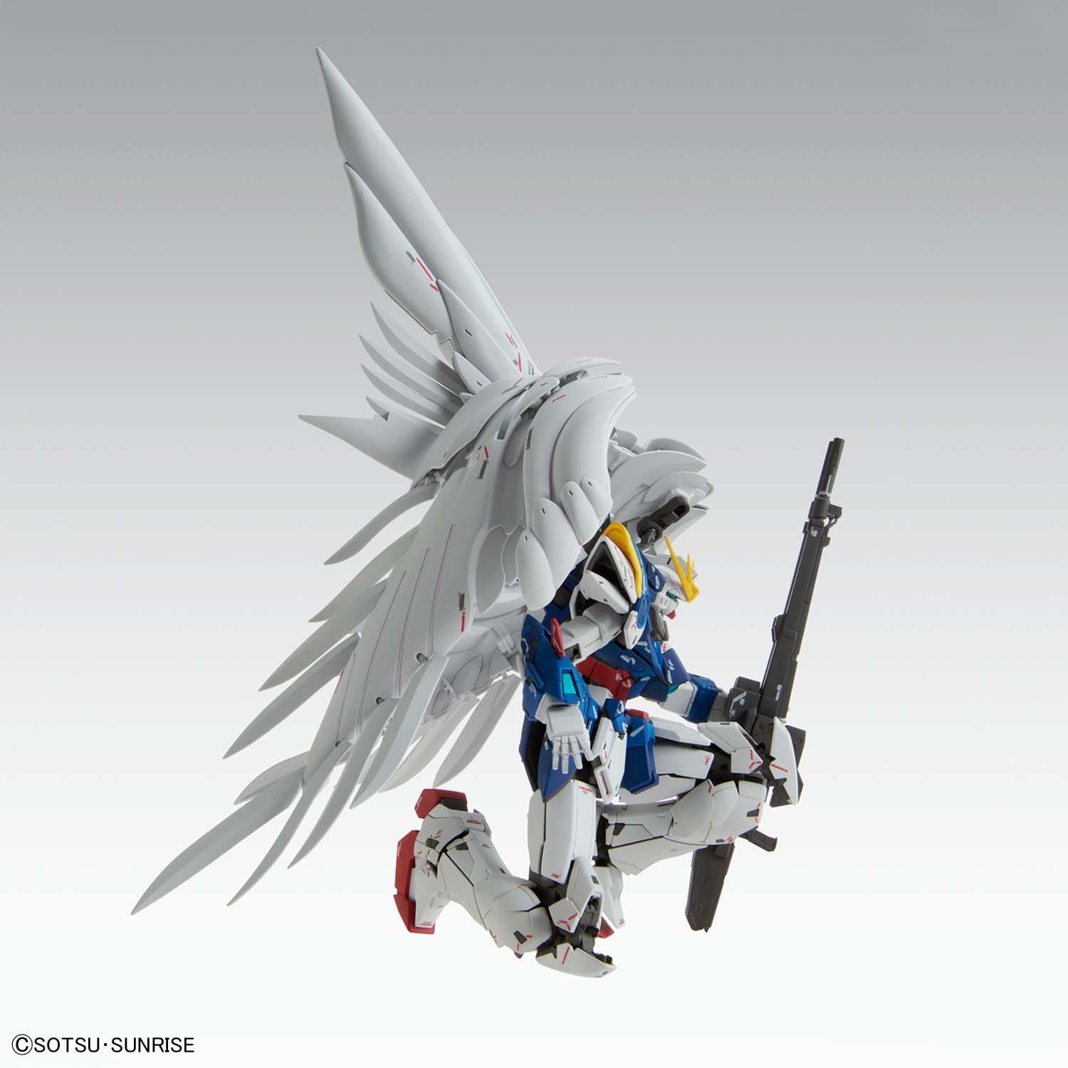 Bandai MG 1/100 WING GUNDAM ZERO EW Ver.Ka