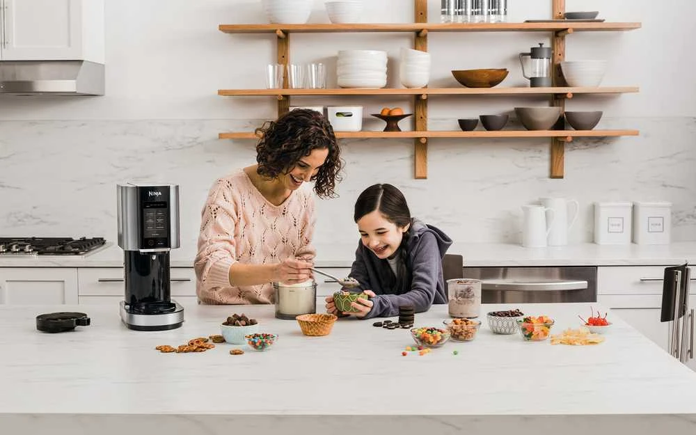 Ninja Kitchen Ledų gaminimo aparatas NC300EU, Sidabro spalvos