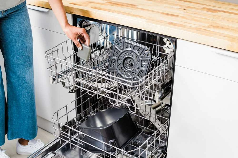 Daugiafunkcinie gruzdintuvė Ninja Speedi ON400EU, 5,7 L, 1760 W, Pilkos spalvos aprašymas - Prekės nuotrauka