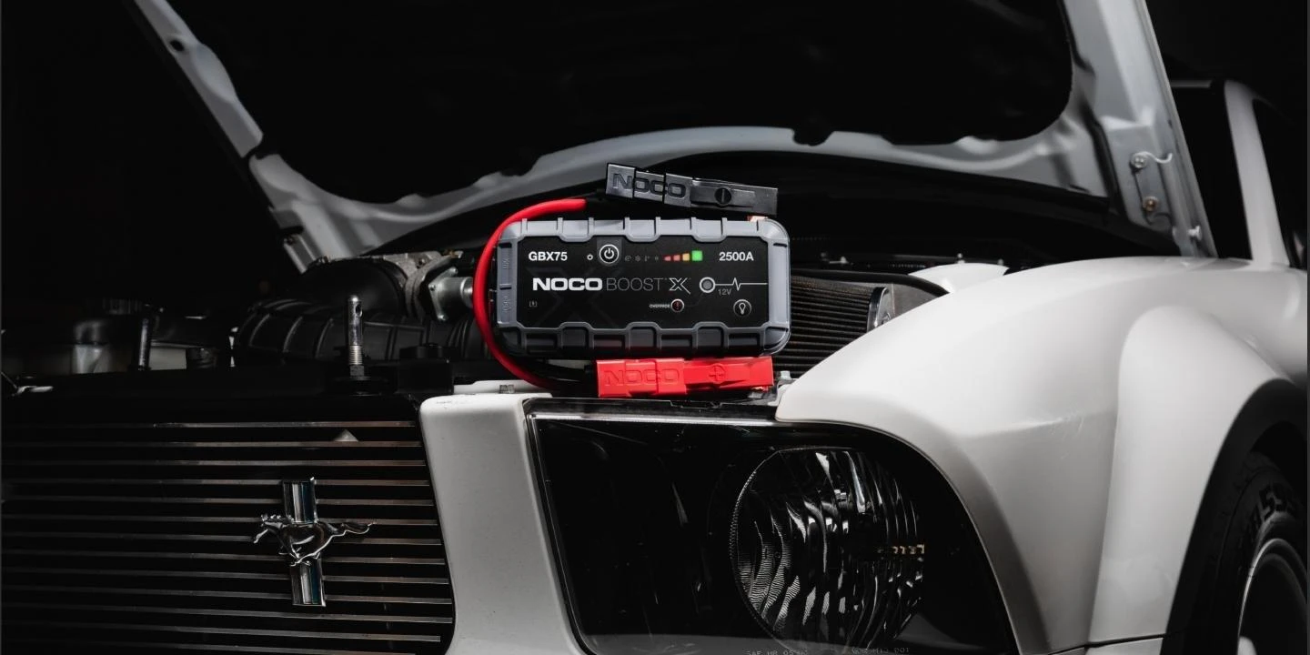 Automobilio Užvedimo Įrenginys - NOCO GBX75 2500A Benzininiams Varikliams iki 8.5L ir Dyzeliniams iki 6.5L