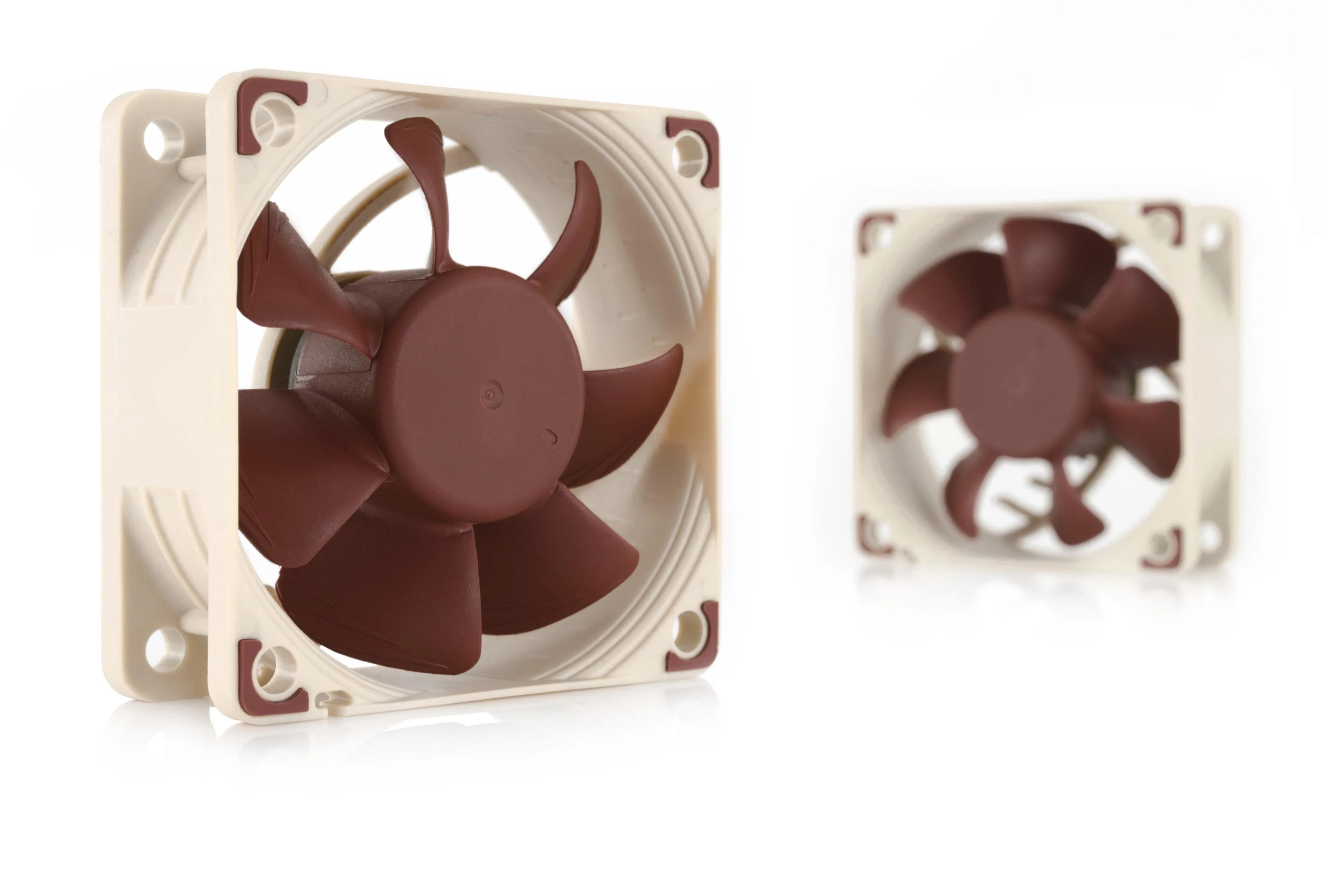 Kompiuterio Korpuso Ventiliatorius - Noctua NF-A6x25 5V PWM Rusvai Geltonas