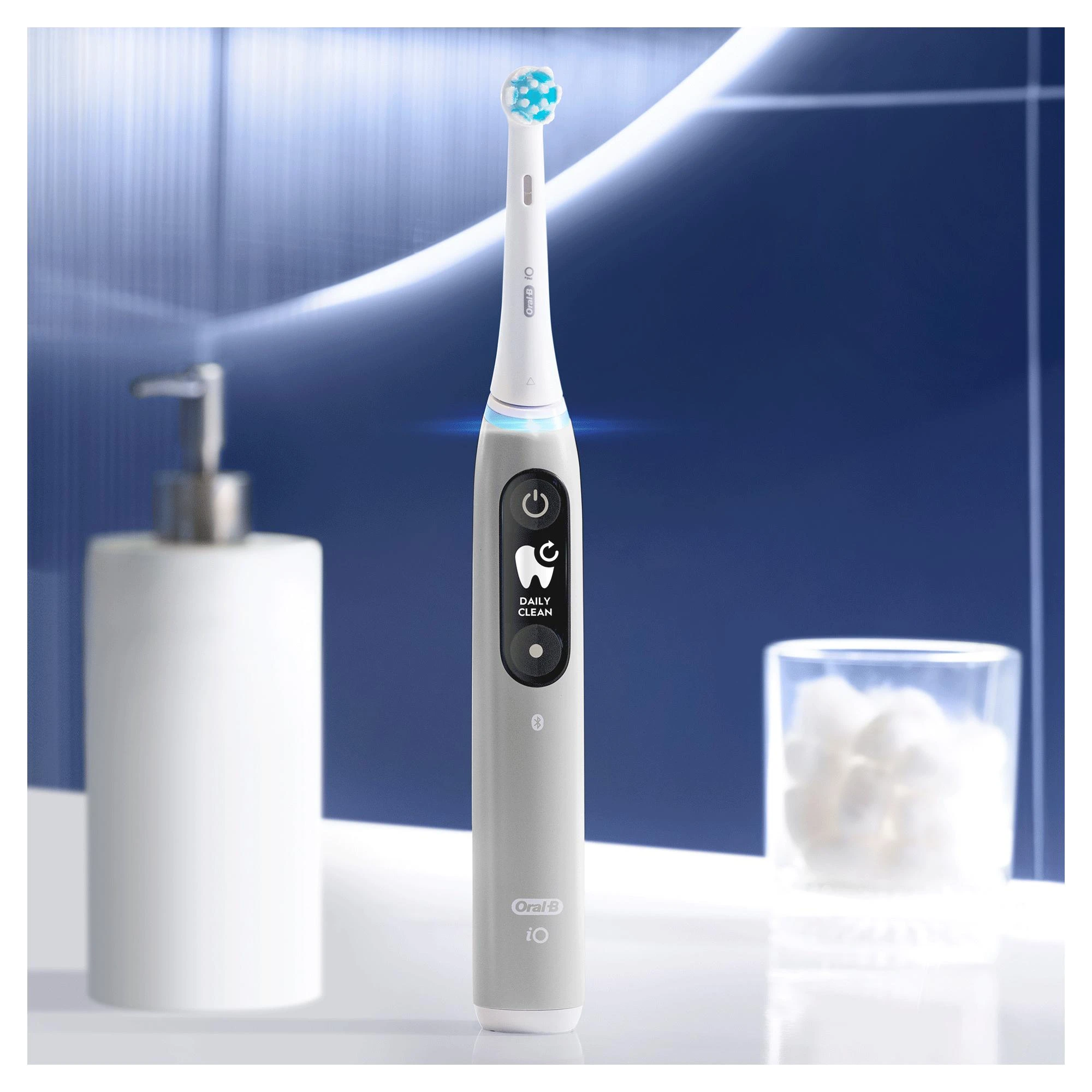 Oral-B iO 6 elektrinis šepetėlis su skaitmeniniu ekranu