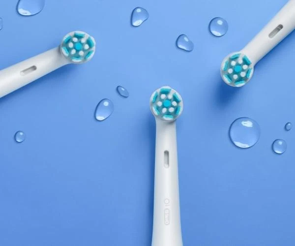 Oral-B | Replaceable Dantų šepetėlis Heads | iO Refill Gentle Care | Heads | Suaugusiems | Šepetėlių skaičius galvutės įeina 2 | Number of teeth brushing modes Does not apply | Baltas