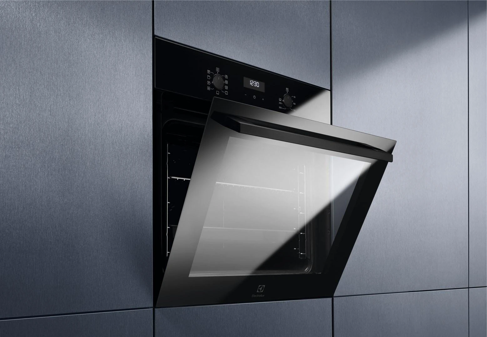 Orkaitė Electrolux EOF5C50BZ