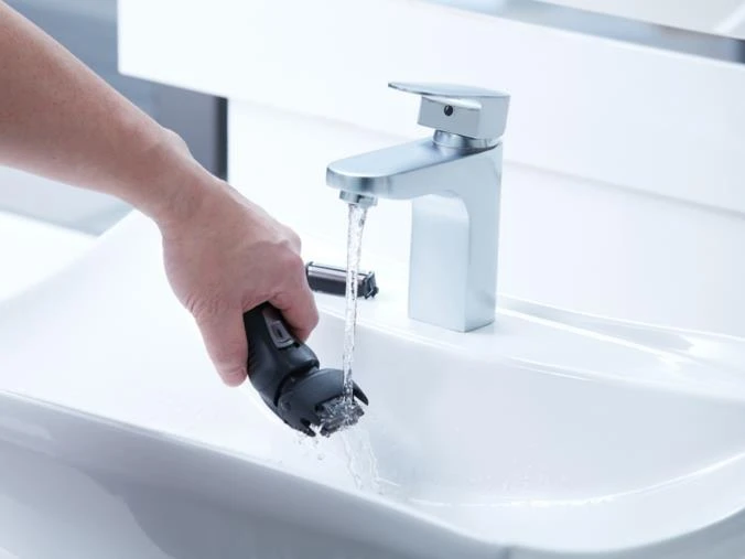 Barzdaskutė Panasonic | Skustuvas | ES-RW31-K503 | Veikimo laikas (maks.) 21 min | NiMH | sidabras