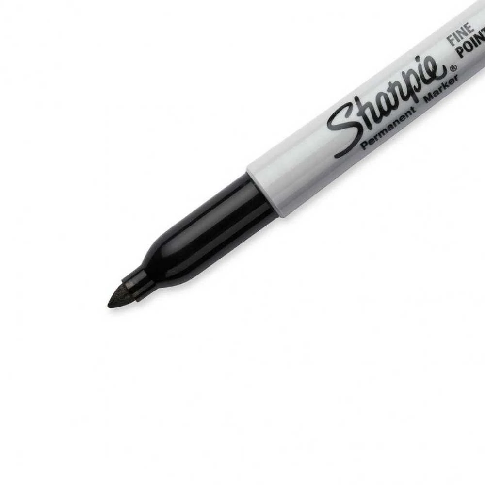 Sharpie FINE juodas žymeklis.