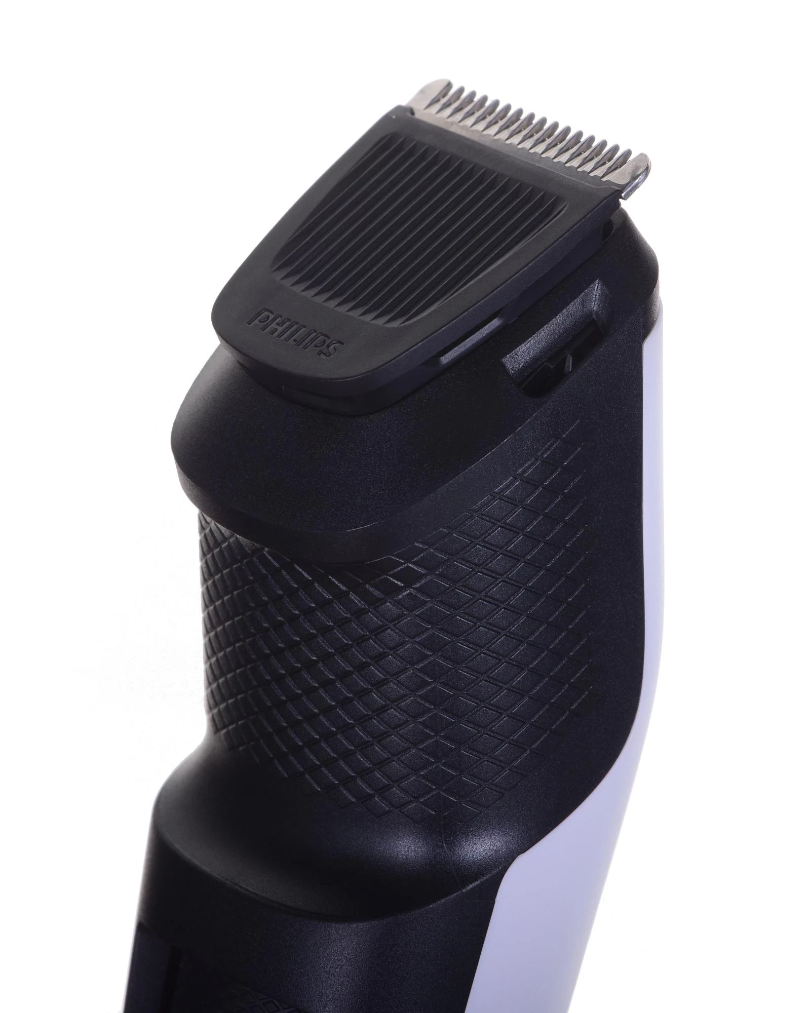 Barzdaskutė Philips BT3206/14 barzdos kirptuvas
