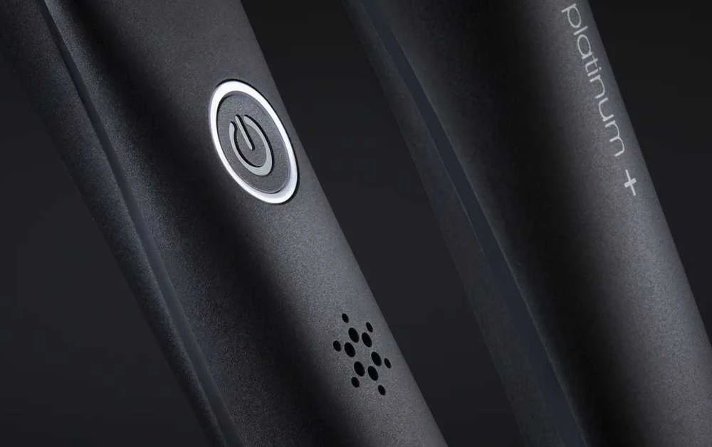 GHD Platinum+ Plaukų tiesintuvas, juodos spalvos