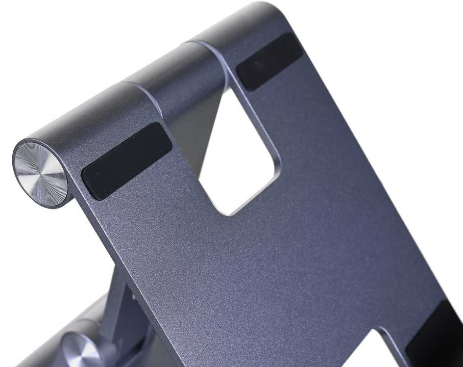 „J5create“ – daugiakampis stovas su prijungimo stotele, skirtas „iPad Pro“