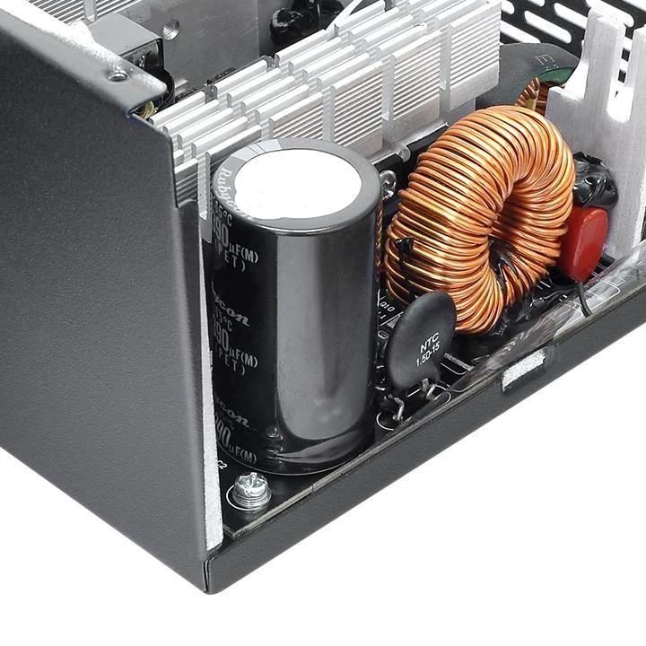 Maitinimo šaltinis Thermaltake Smart BX1 PS-SPD-0650NNSABE-1 (650 W, aktyvus, 120 mm)