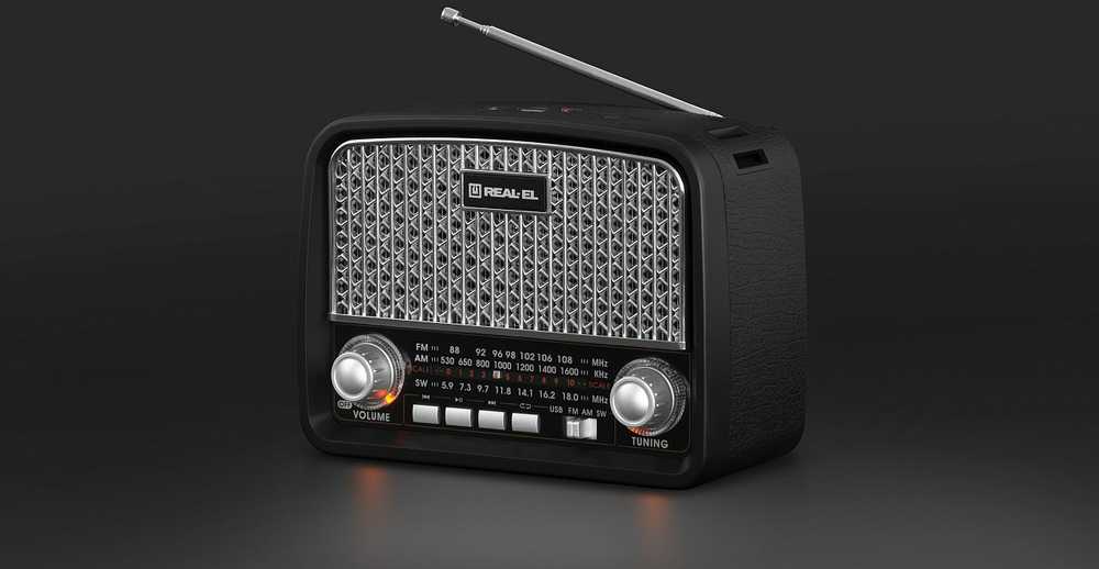 Radijas REAL-EL X-520 juodos spalvos