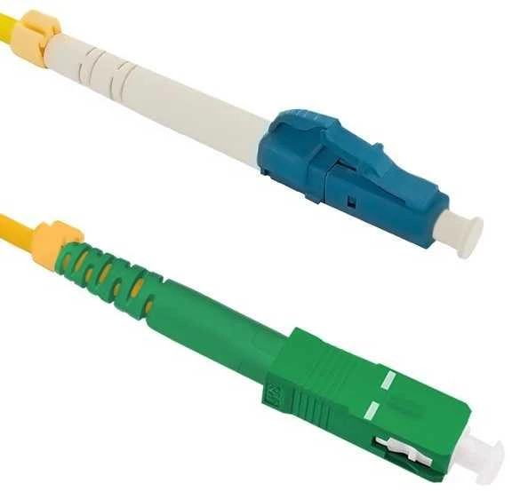 QOLTEC 54331 Qoltec Optic Patchcord LC/UPC-SC/APC vieno režimo 9/125 G652D Simplex 1m