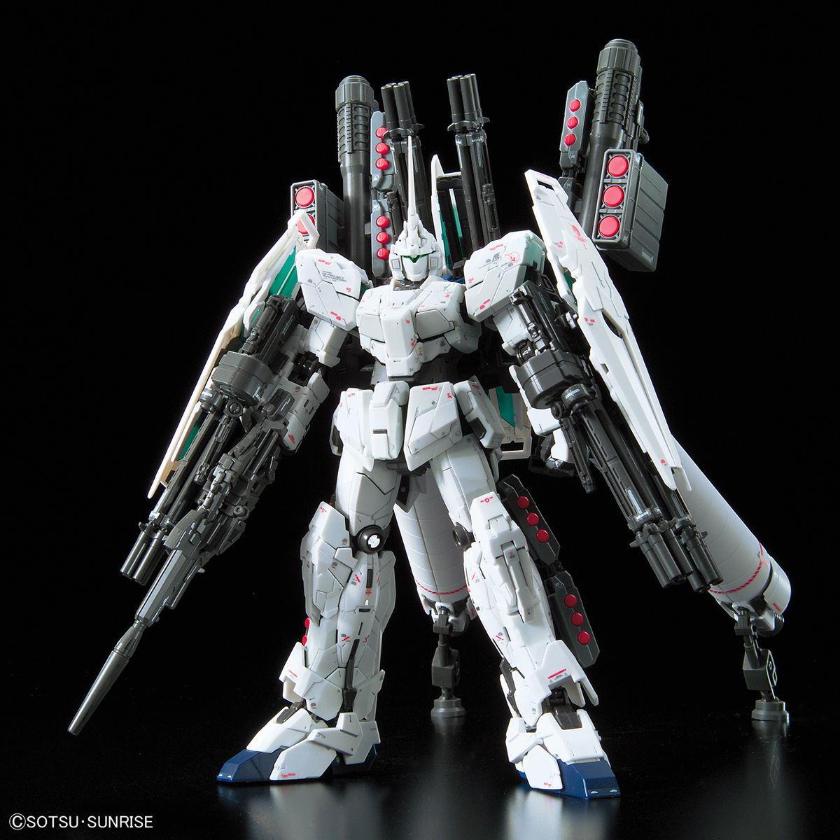 Bandai Kolekcinė Figūrėlė - RG 1/144 Pilnai Apsaugotas Unicorn Gundam