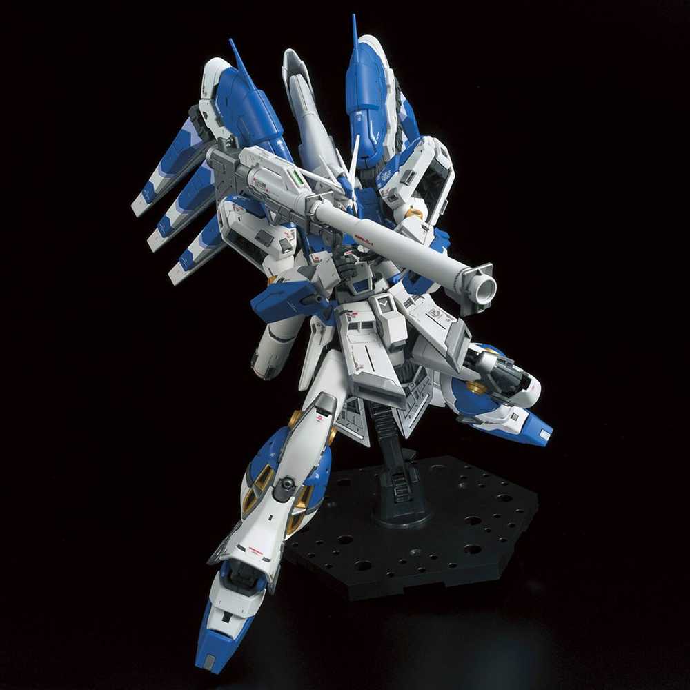 Bandai RG 1/144 RX-93-V2 Hi-V GUNDAM