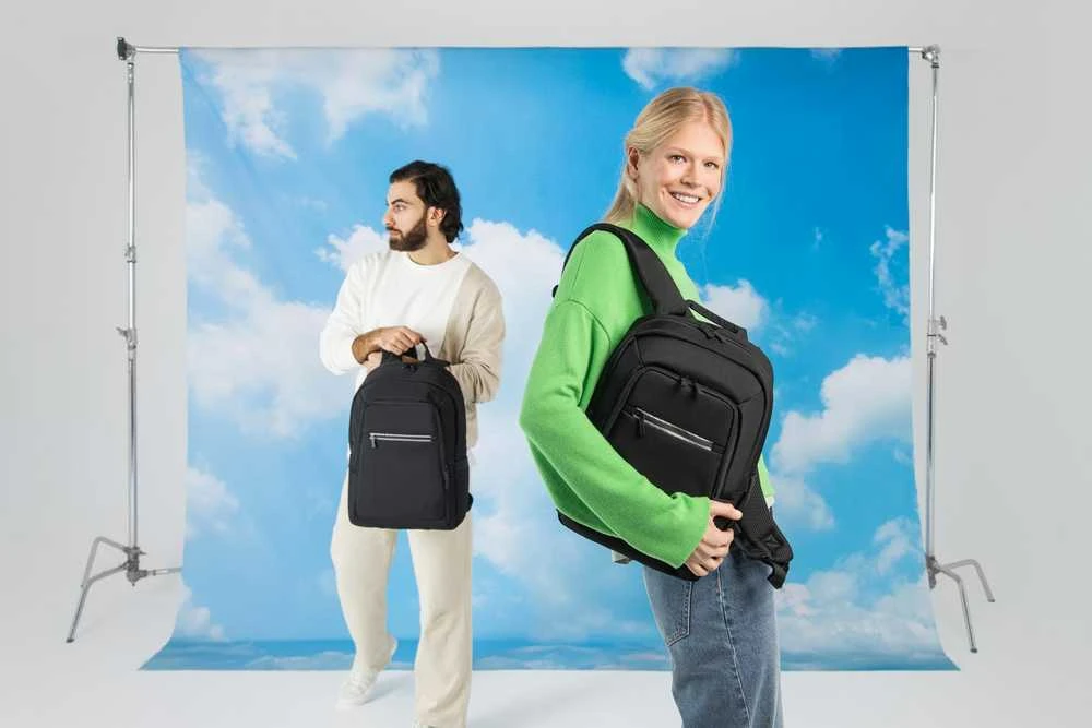Kuprinė RivaCase Kuprinė do notebooka 13,3''-14'' ECO* Alpendorf 7523 juoda