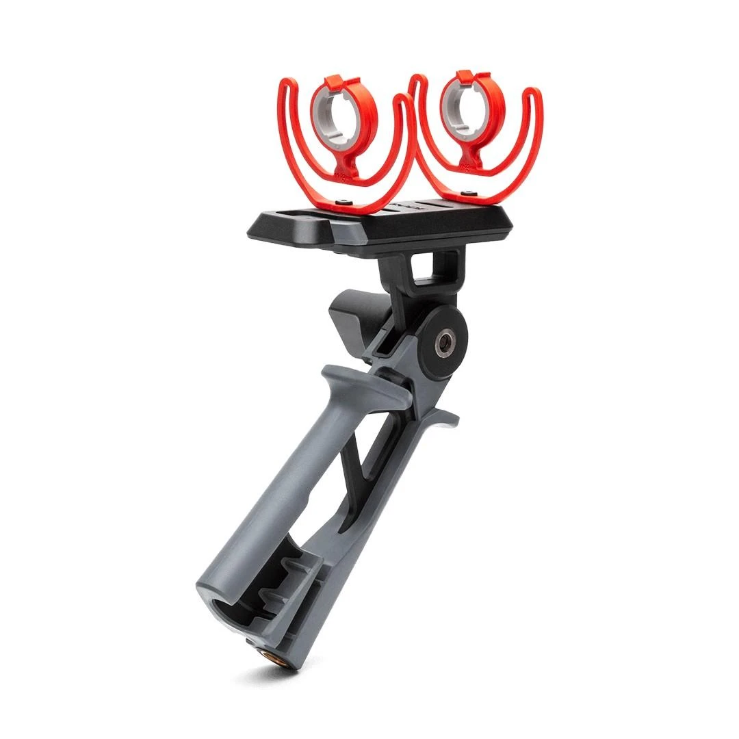 RODE PG2-R rankena su Rycote NTG mikrofonui