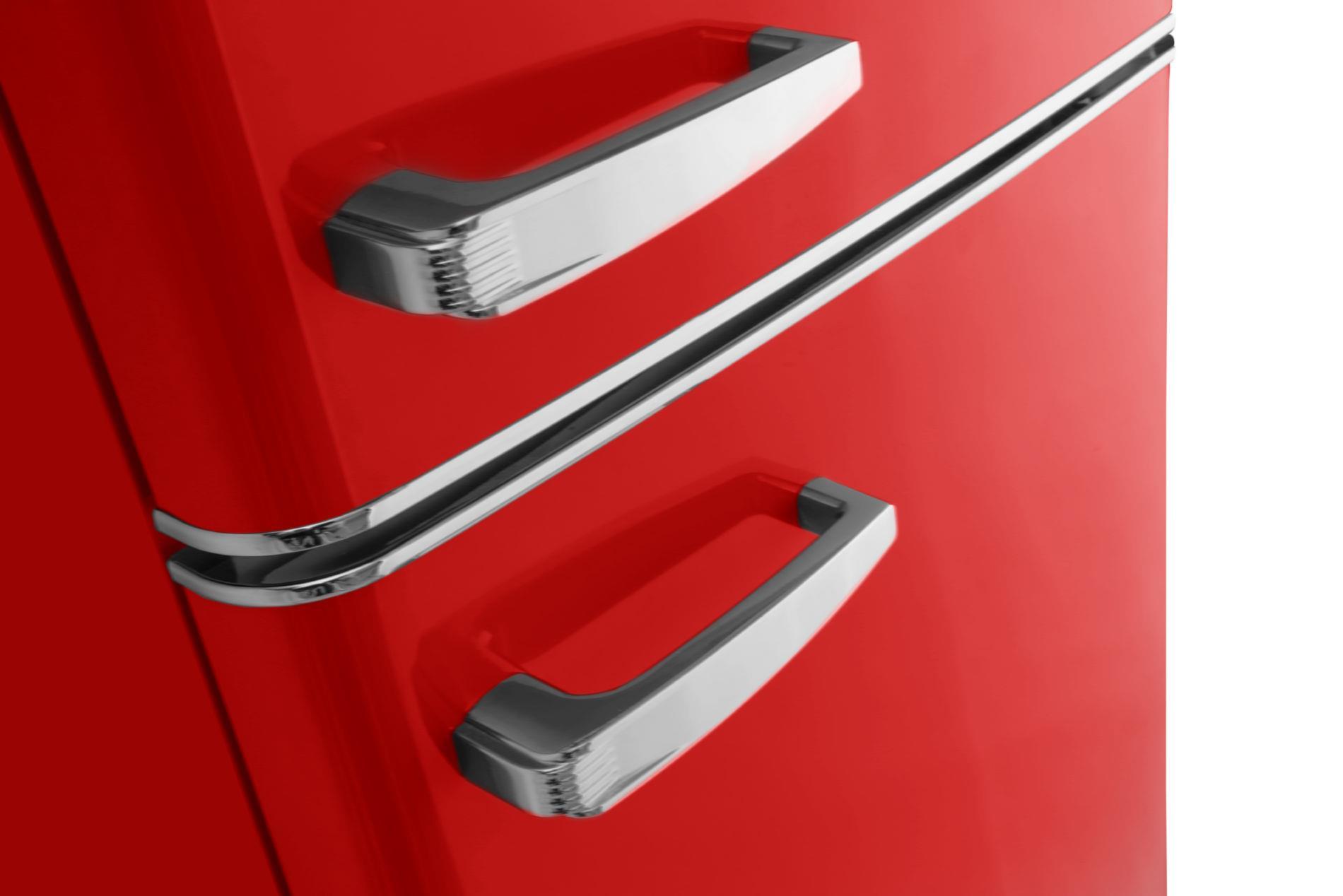 Šaldytuvas Amica Retro FK2965.3RAA (550mm x 1810mm x 615 mm, 181 l, Class A++, red color)
