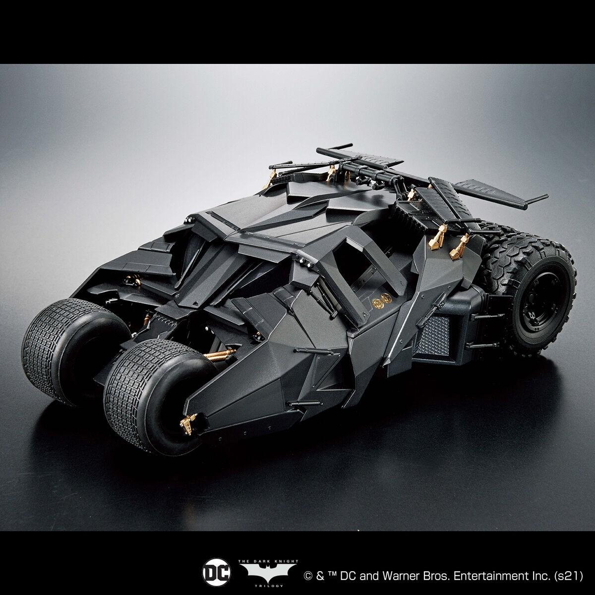 Bandai Batmobilis „Batman Begins“ 1:35 surenkamas modelis
