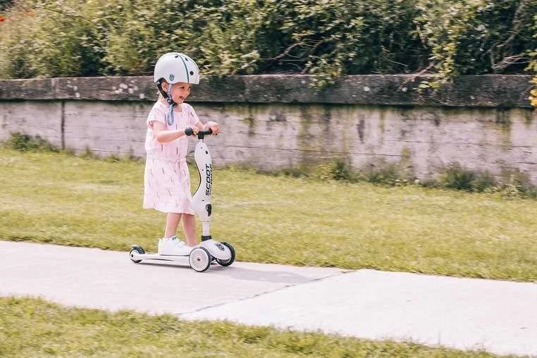 Scoot and Ride Scoot & Ride Highwaykick 5 LED plienas