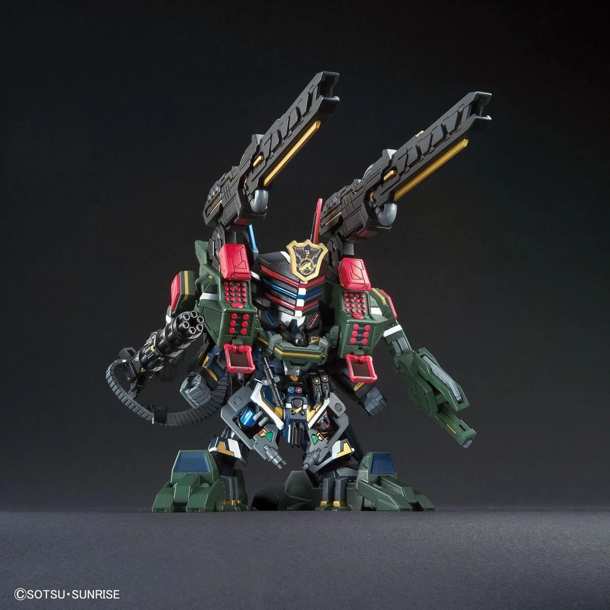 Bandai SDW Heroes Sergeant Verde Buster Gundam DX – surenkamas Gunpla rinkinys