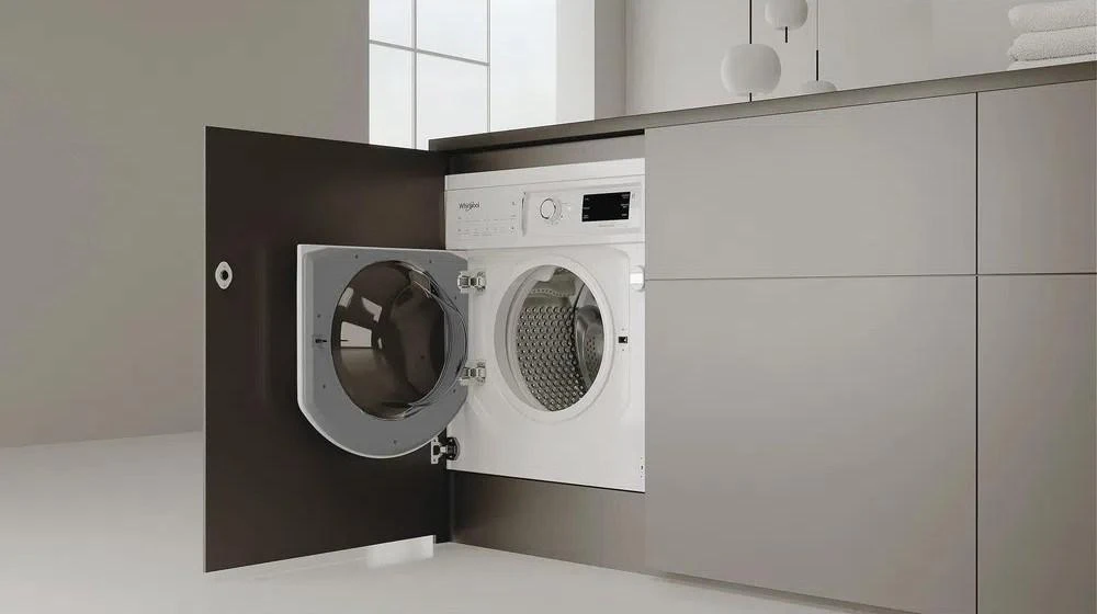 Įmontuojama skalbimo mašina Whirlpool BI WMWG 81485 EN 8kg (Pažeista pakuotė)