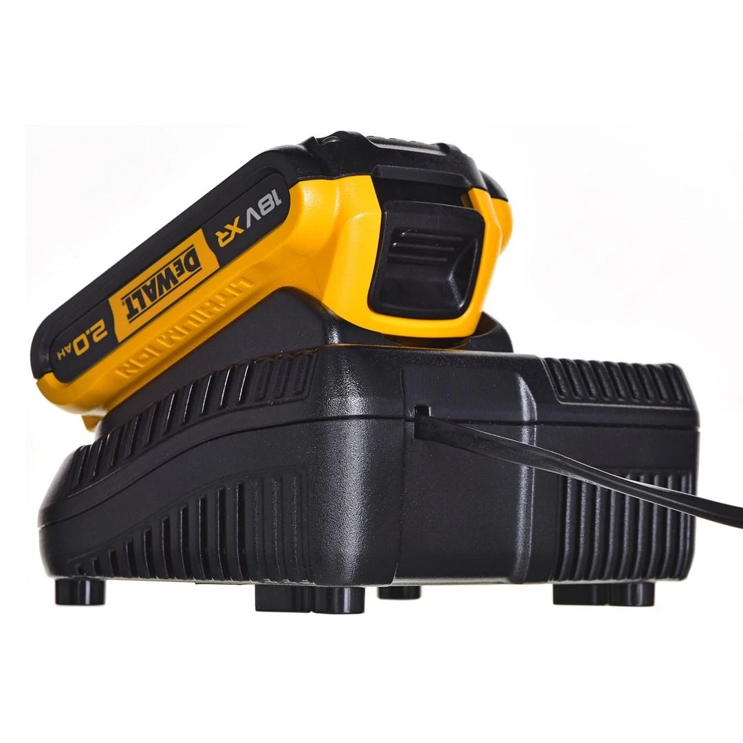 DeWALT smūginis veržliasukis DCF921D2T 18V 1/2", 406Nm, 2x2.0 Ah, TSTAK lagaminas