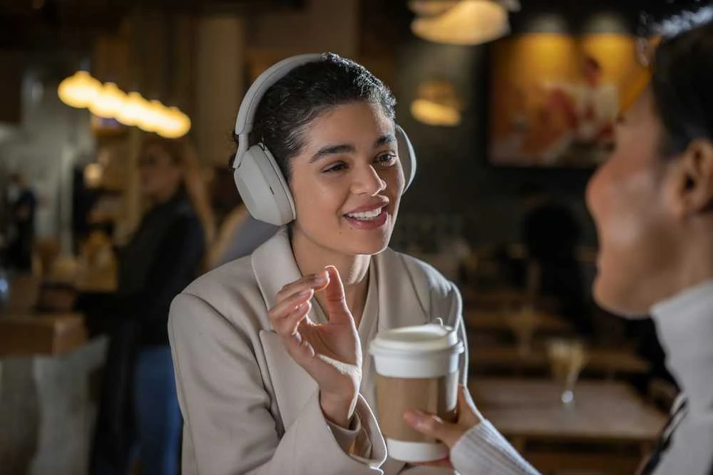 Belaidės ausinės Sony WH-1000XM5 su triukšmo slopinimo technologija, Sidabrinės