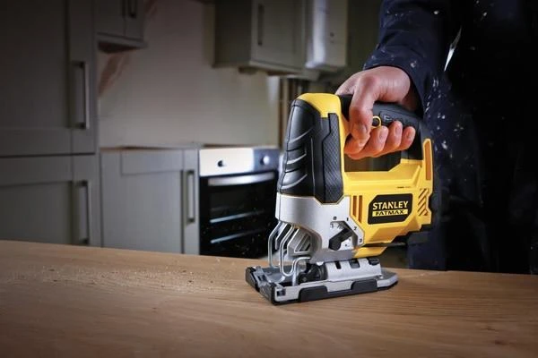 Siaurapjūklis Stanley FME340K