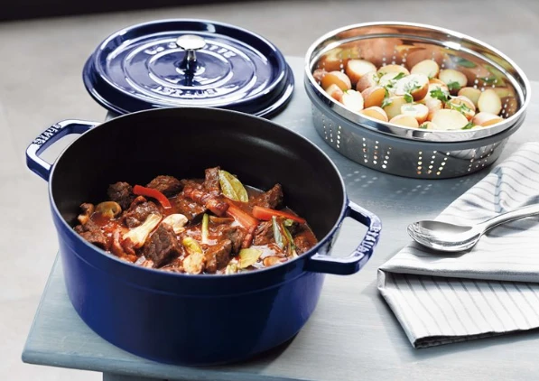 Staub - Cocotte - tamsiai mėlyna - 30 cm