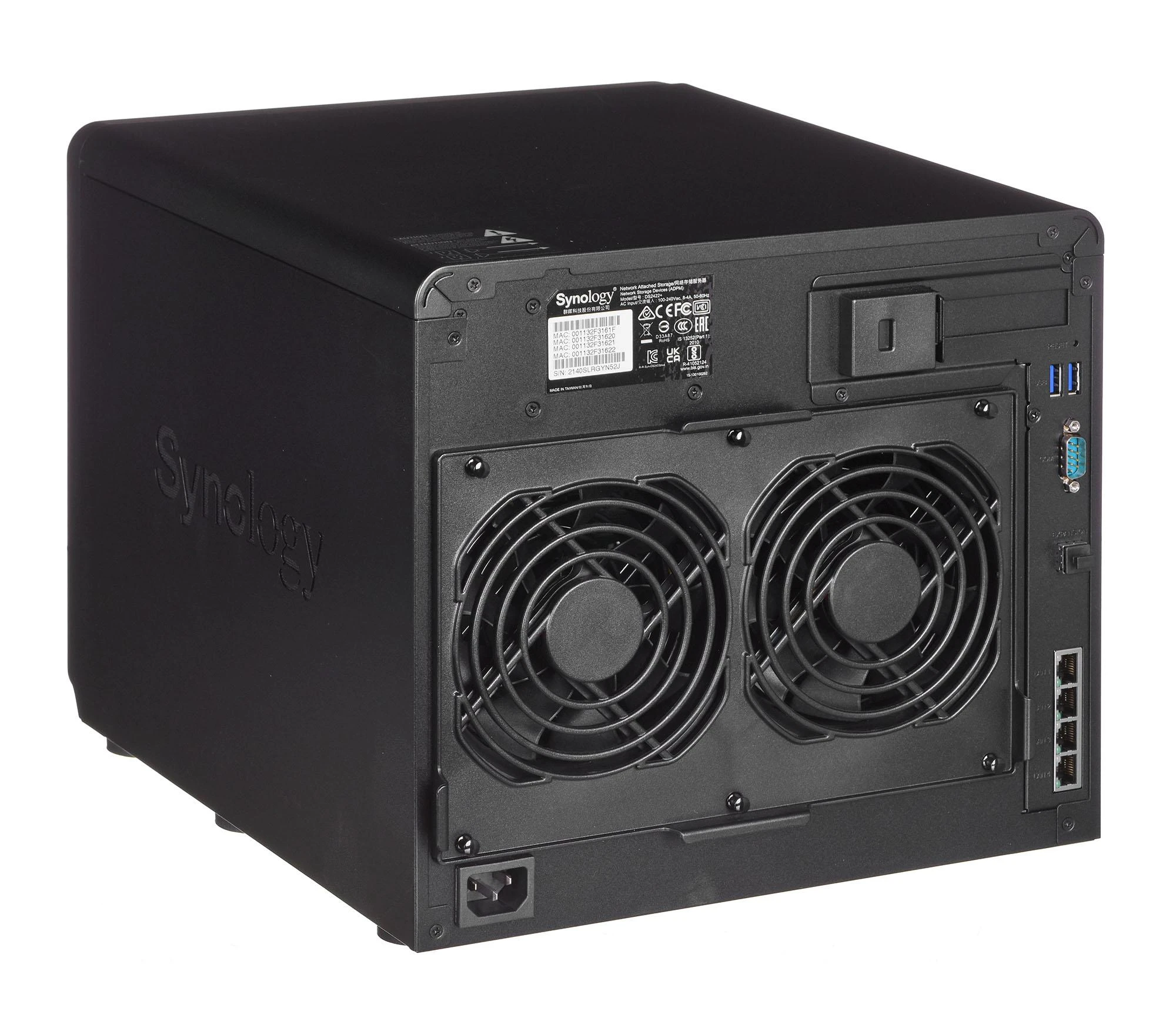 Serveris Synology Sinologija | Bokštas NAS | DS2422+ | Iki 12 HDD/SSD Hot-Swap | AMD Ryzen | „Ryzen V1500B Quad Core“ | Procesoriaus dažnis 2,2 GHz | 4 GB | DDR4
