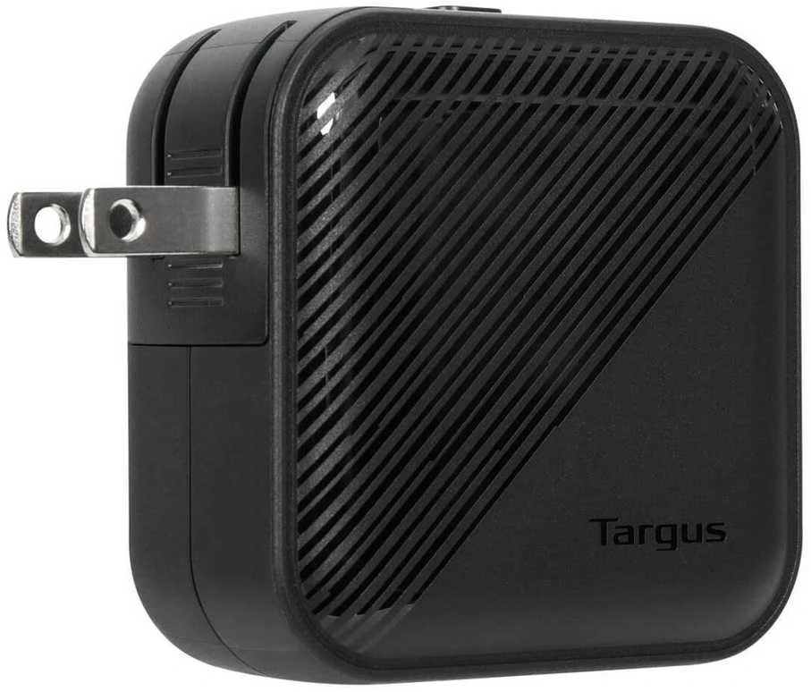 TARGUS 65W Gan Charger Multi prievadas su kelioniniais adapteriais