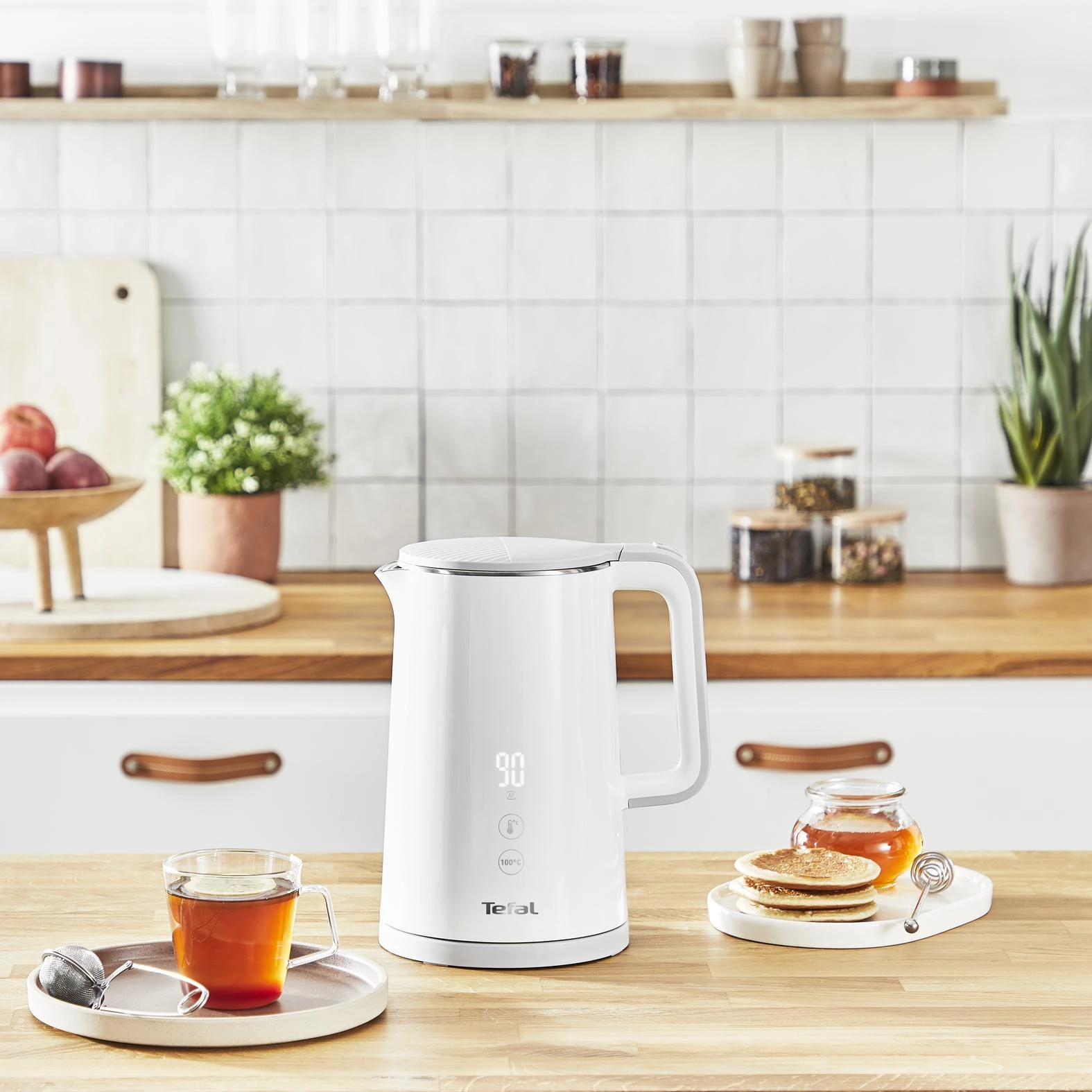 Elektrinis virdulys Tefal KO693110